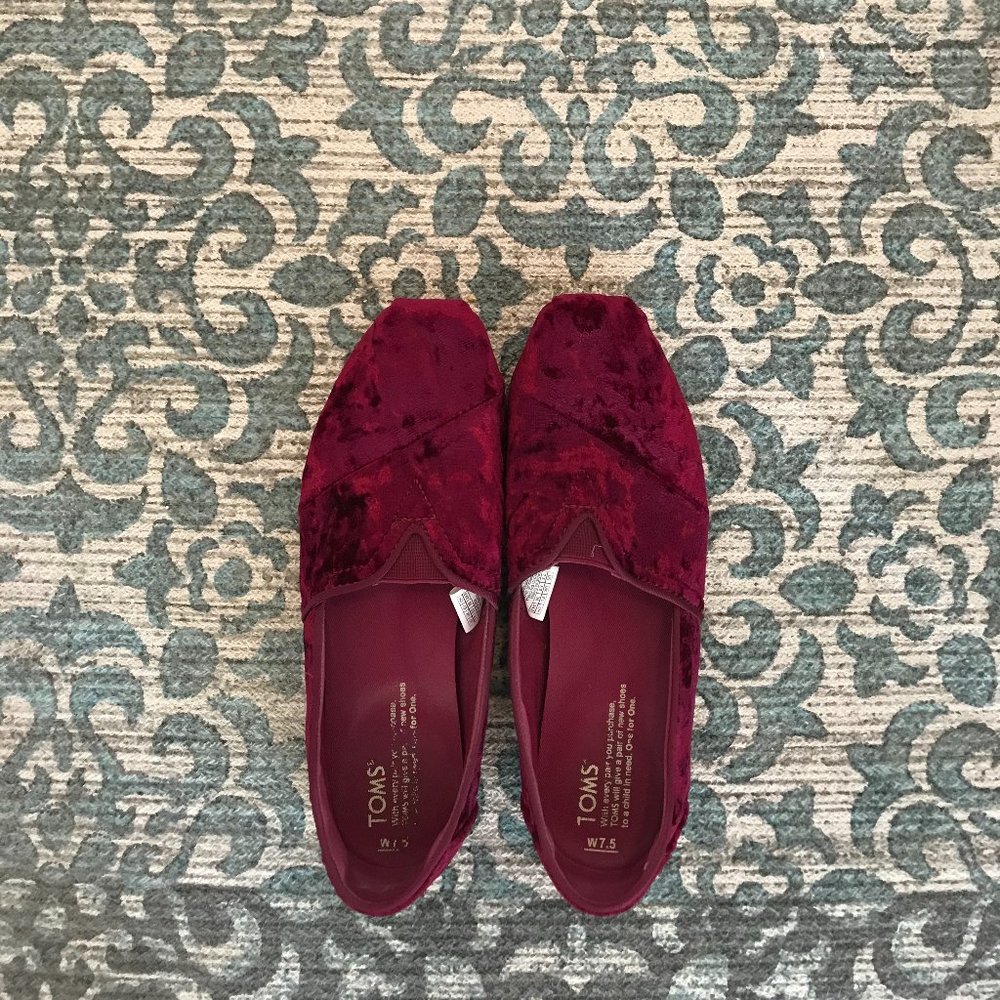 Toms Classic Black Cherry Velvet Slip On Multi